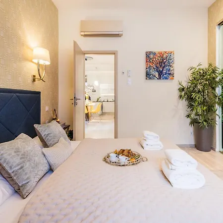 Daire Designer Luxury Next To Dohany Synagogue With Balcony