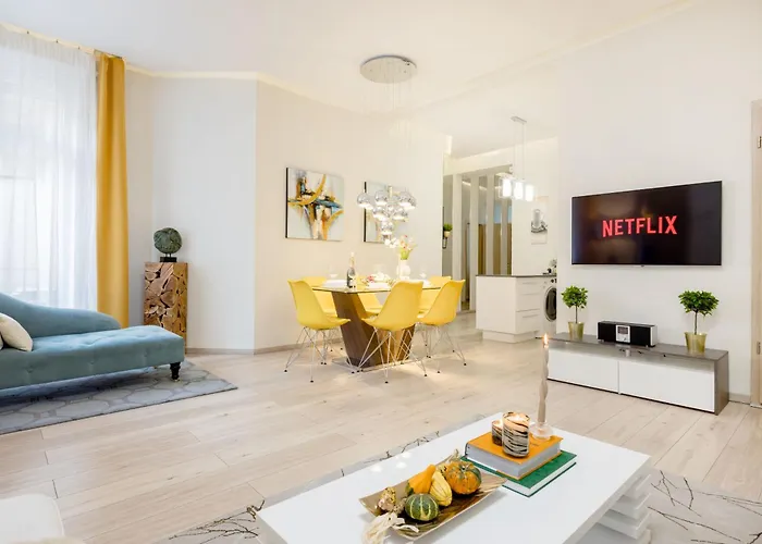 Designer Luxury Next To Dohany Synagogue With Balcony Apartament Budapesta