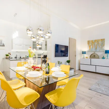 Designer Luxury Next To Dohany Synagogue With Balcony Lägenhet