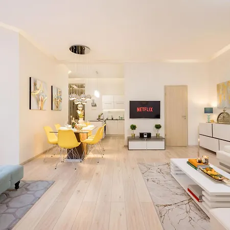 Lägenhet Designer Luxury Next To Dohany Synagogue With Balcony *