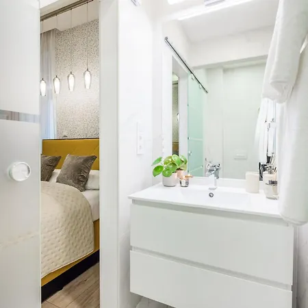 Designer Luxury Next To Dohany Synagogue With Balcony Lägenhet