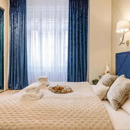 Designer Luxury Next To Dohany Synagogue With Balcony Apartmán *