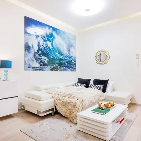 Designer Luxury Next To Dohany Synagogue With Balcony * Budapešť