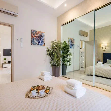 Designer Luxury Next To Dohany Synagogue With Balcony *