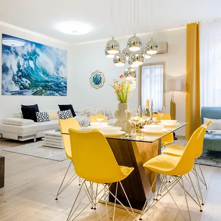 Designer Luxury Next To Dohany Synagogue With Balcony * Budapešť