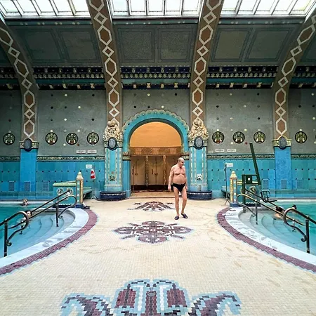 Designer Luxury Next To Dohany Synagogue With Balcony Apartament Budapeszt
